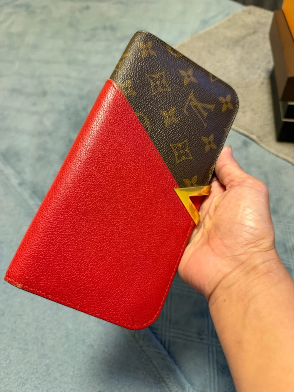 Louis Vuitton Red and Brown Monogram Phone Wallet with Gold Accent/KIMONO